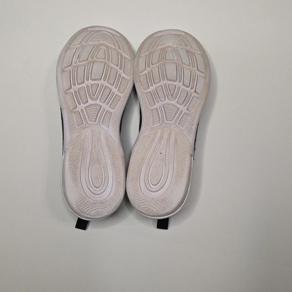 Boys Nike Blue and Black Sneakers with‎ Breathable Mesh
